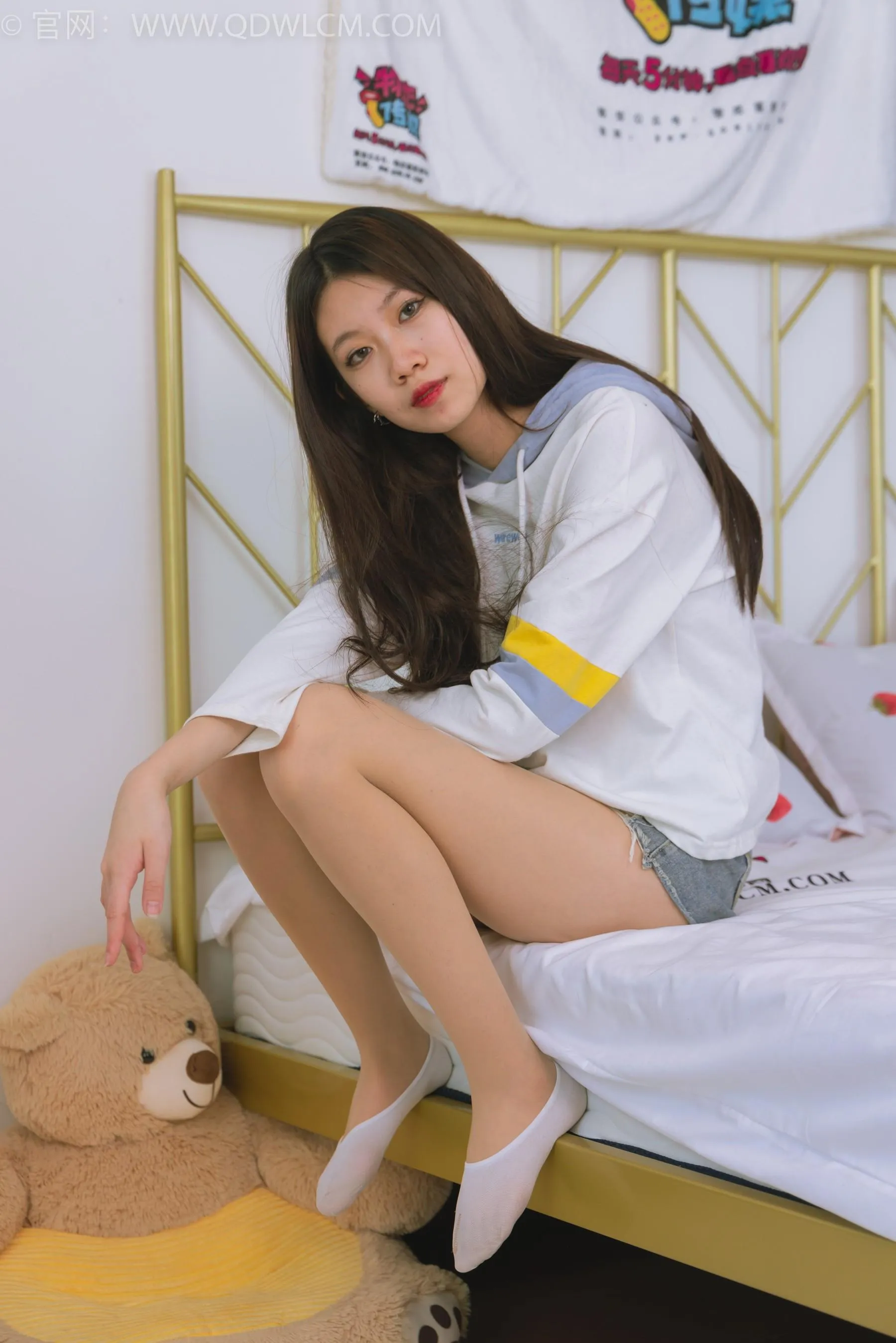 物恋传媒 NO.1511 纤纤-湖边少女 [151P]插图8